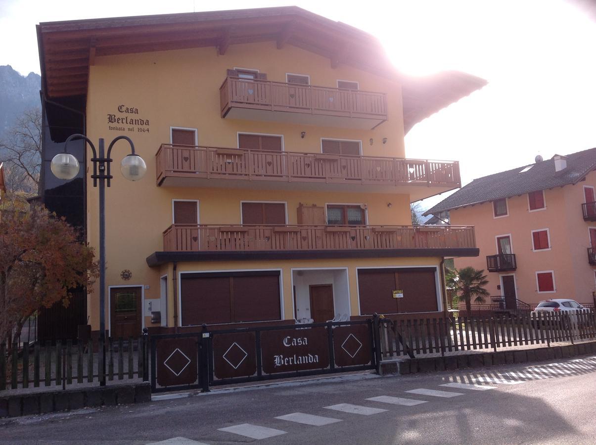 Ferienwohnung Casa Berlanda Fiera Di Primiero Exterior foto